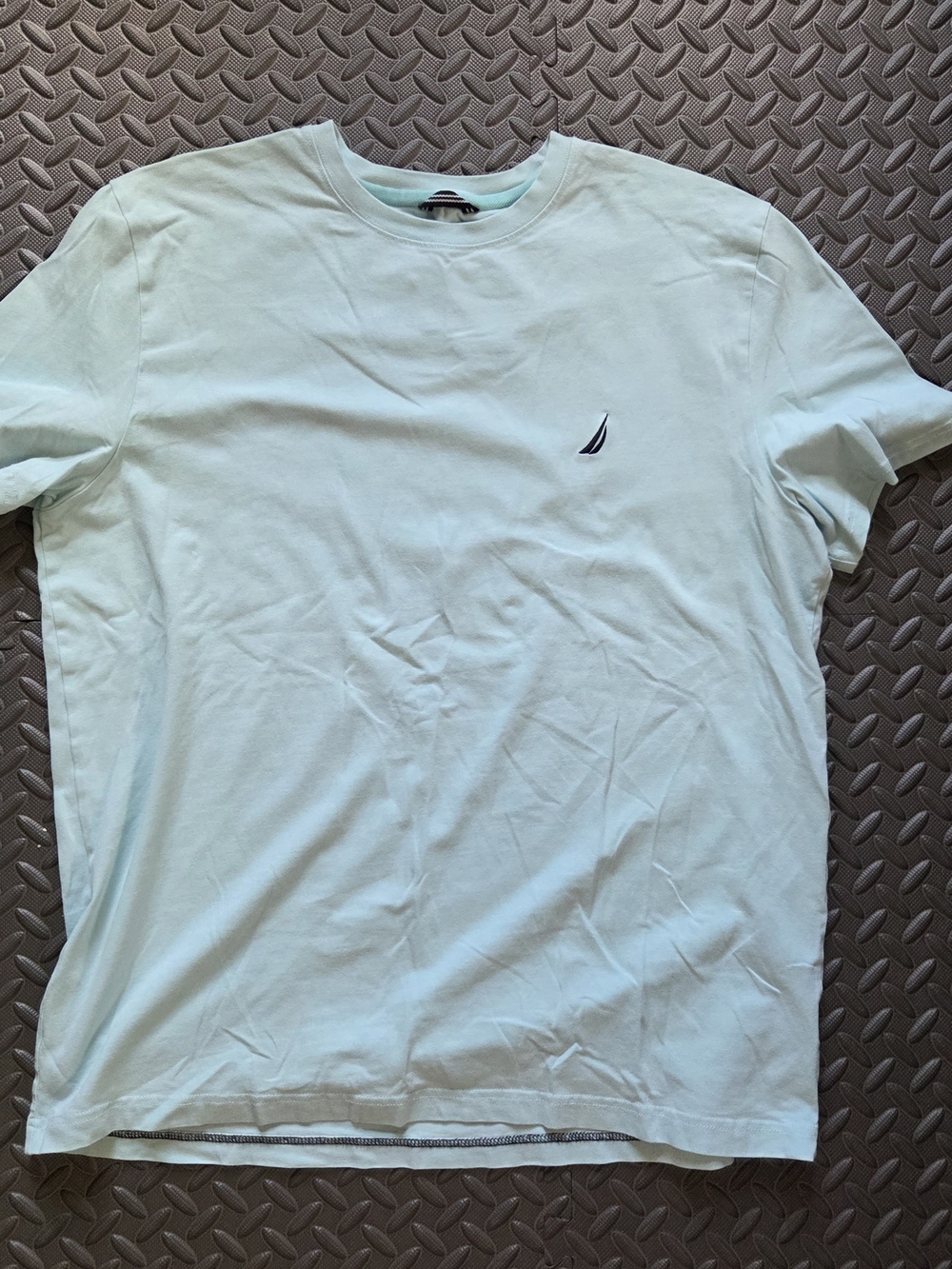 Nautica Men's Short Sleeve Crew Tee in Mint Green